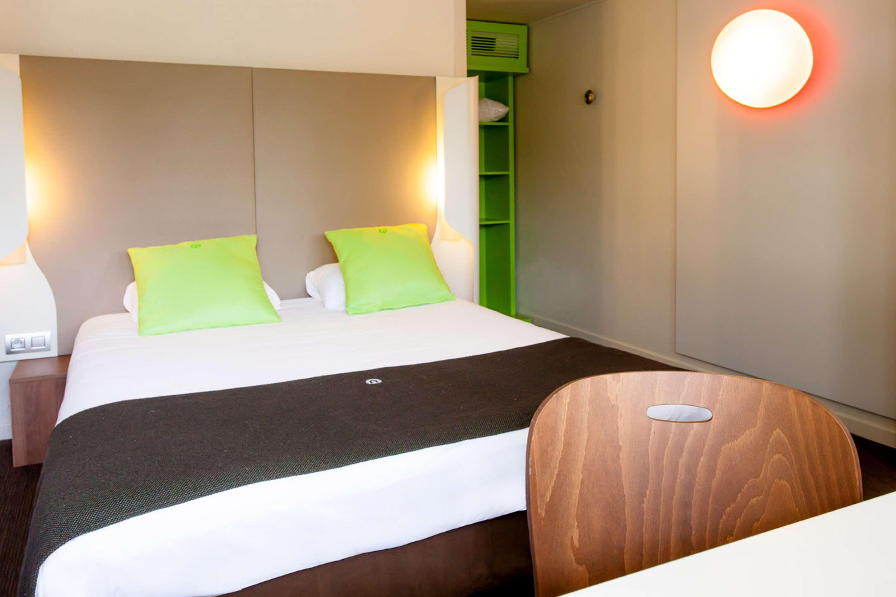 Hotel Campanile Grenoble Sud - Seyssinet Extérieur photo