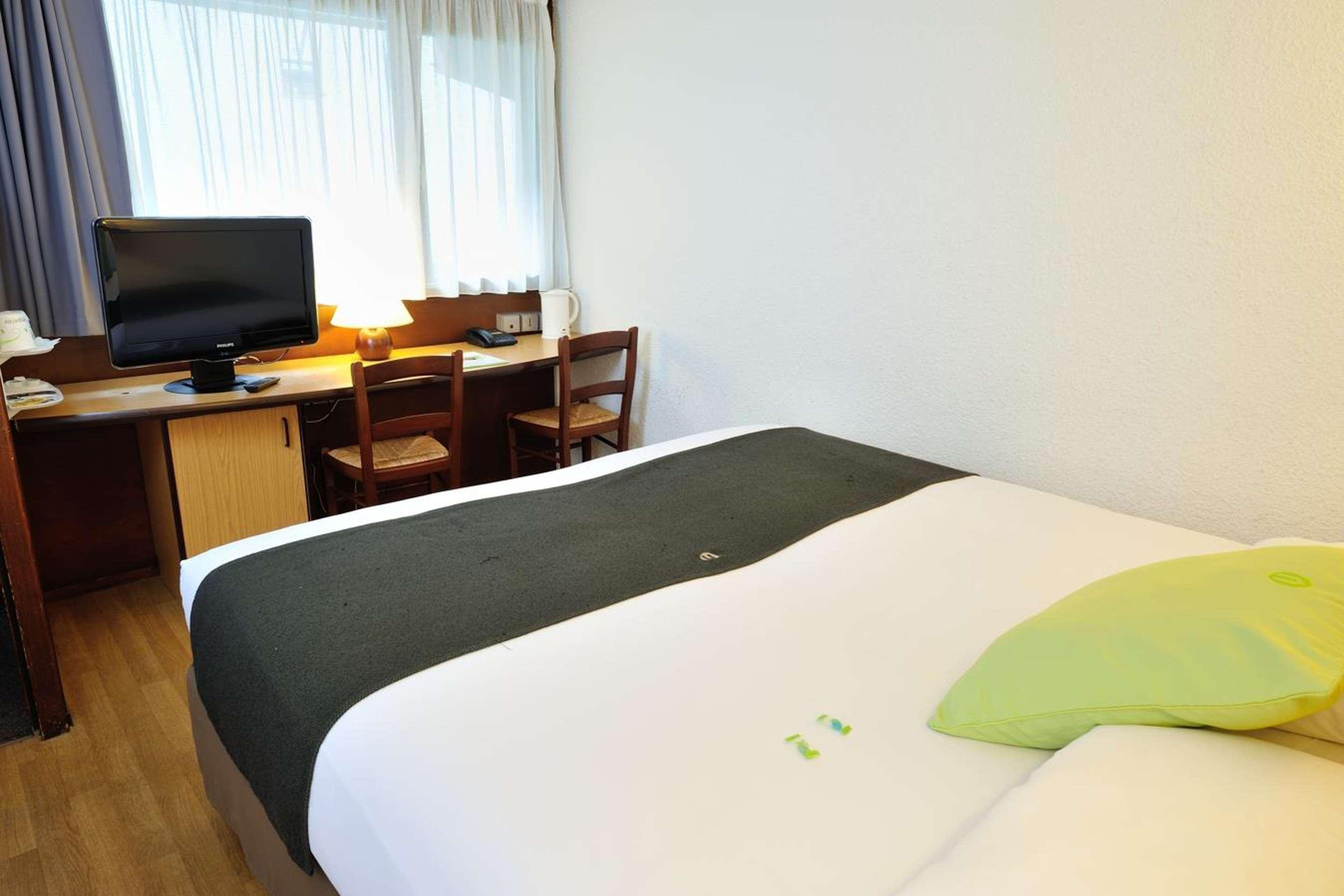 Hotel Campanile Grenoble Sud - Seyssinet Extérieur photo