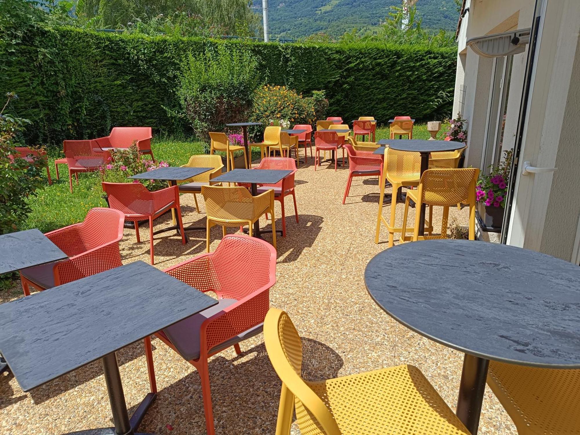 Hotel Campanile Grenoble Sud - Seyssinet Extérieur photo